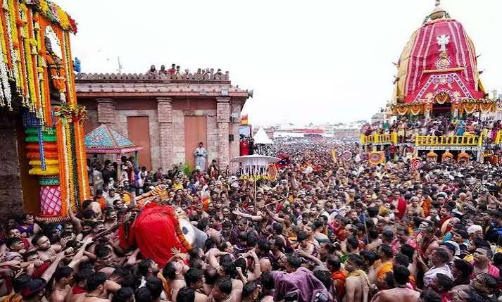 পুরীতে রথযাত্রায় পদপিষ্ট হয়ে ২ ভক্তের মৃত্যু, আহত শতাধিক