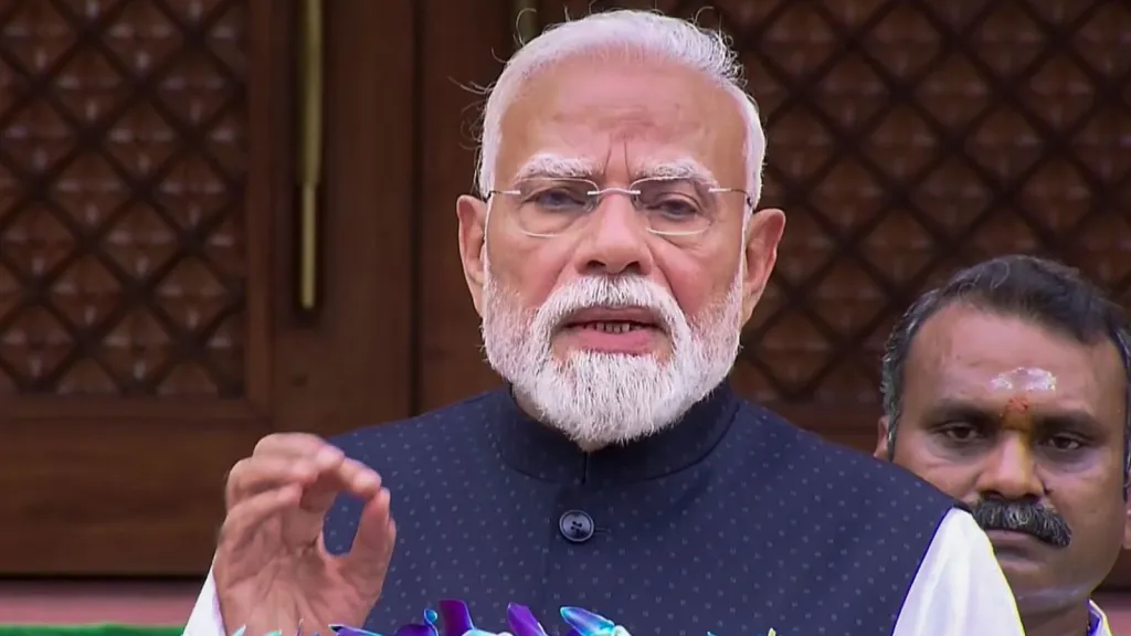 প্রশ্নফাঁস কাণ্ডে মোদির হস্তক্ষেপ: দ্রুত বিচার আদালত, কঠোর আইন আনছে কেন্দ্র