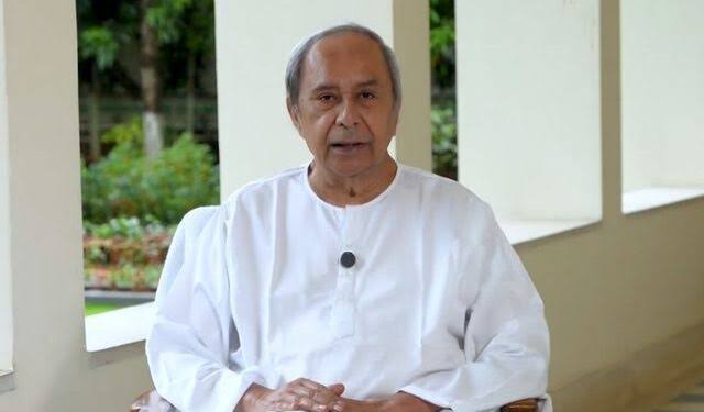 হকির নীল জার্সি বদলে গেরুয়া? তীব্র আপত্তি নবীন পট্টনায়কের