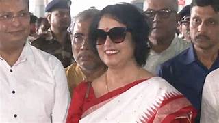 উনিশ বছরের নির্বাসন শেষে কলকাতায় তসলিমা: ‘ফিরে এলাম আমার জীবনের হারিয়ে যাওয়া অধ্যায়ে’