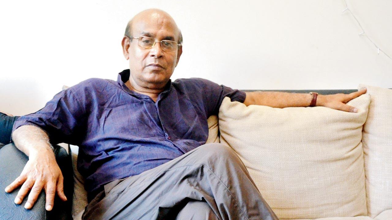 একলা একটা চেয়ার
