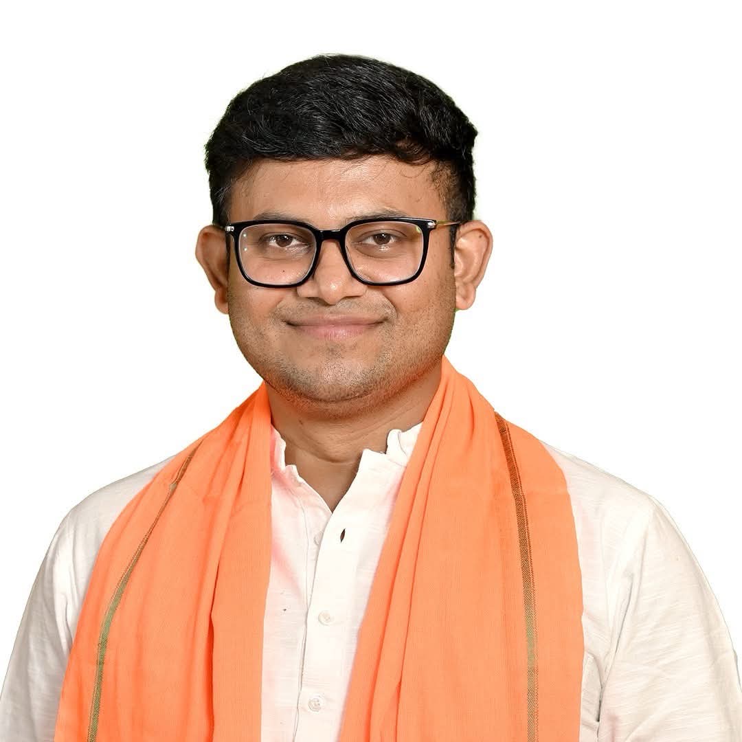 আদালত থেকে মন্ত্রিসভা: পশ্চিমবঙ্গের কনিষ্ঠতম মন্ত্রী বিরাজ বিশ্বাস