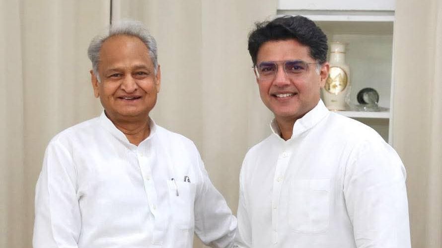 গেহলট-পাইলট দ্বন্দ্ব: নীরবতা ভাঙলেন প্রবীণ নেতা